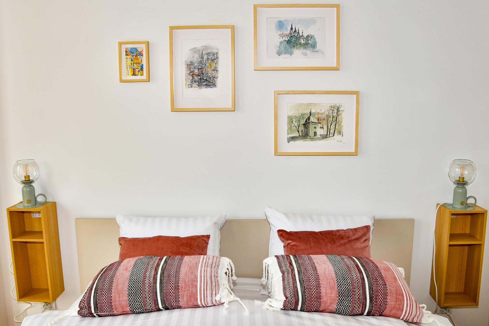 Sunny Corner Apartment คราคูฟ ภายนอก รูปภาพ