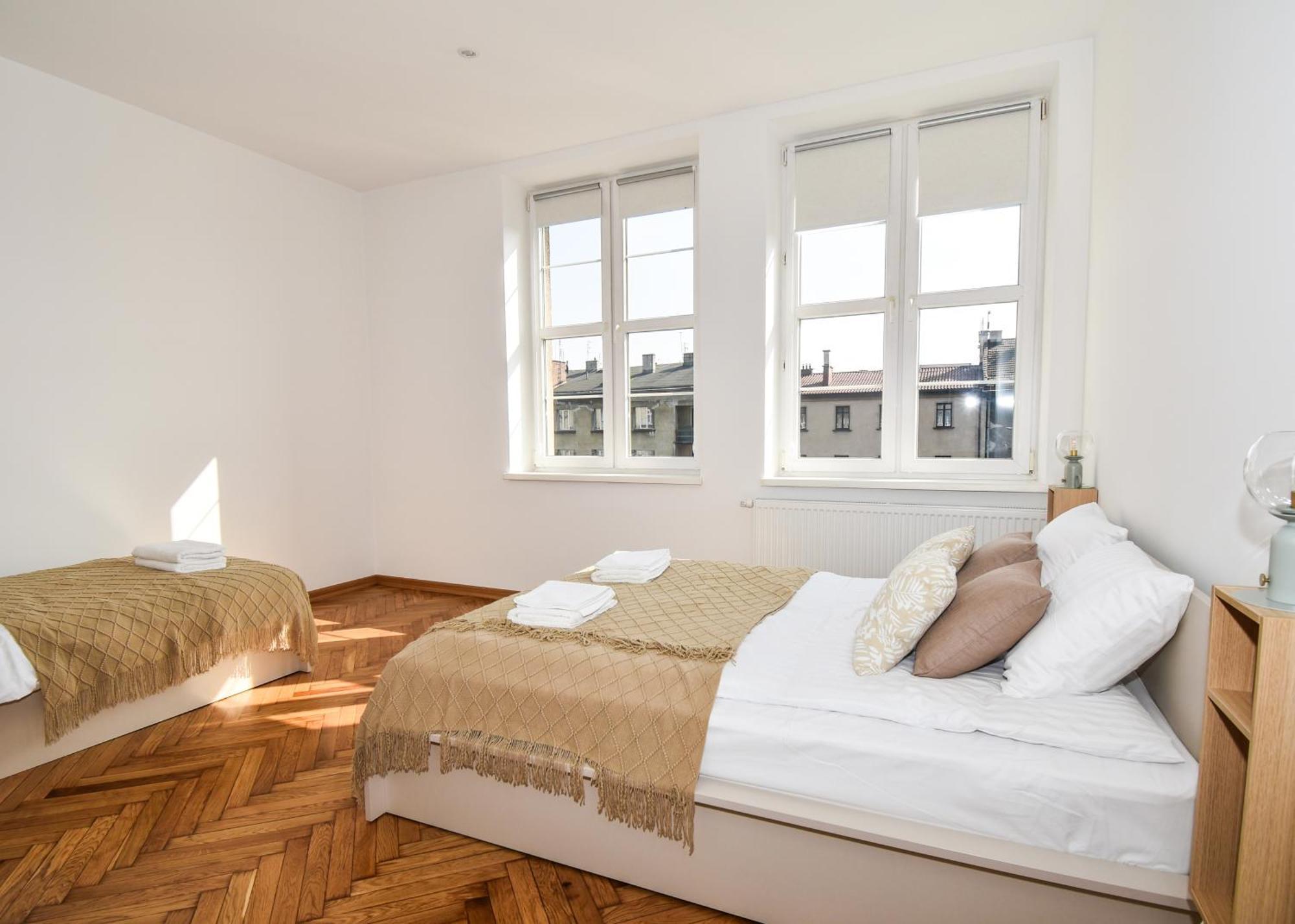 Sunny Corner Apartment คราคูฟ ภายนอก รูปภาพ